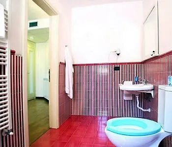 Hotel The Poet 4*