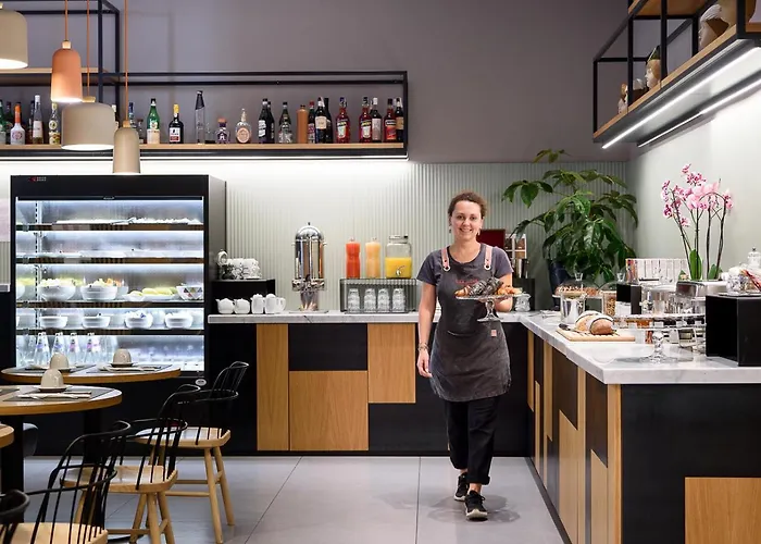 The Poet Ξενοδοχείο